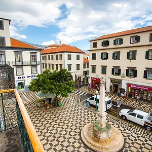 Aparthotel Esmeralda Holidays, Funchal (Madeira)